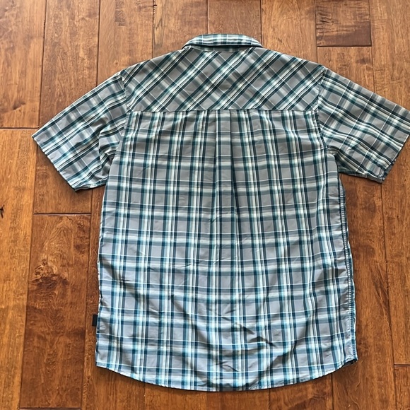 Patagonia Men High Moss Shirt Size M - Picture 9 of 9